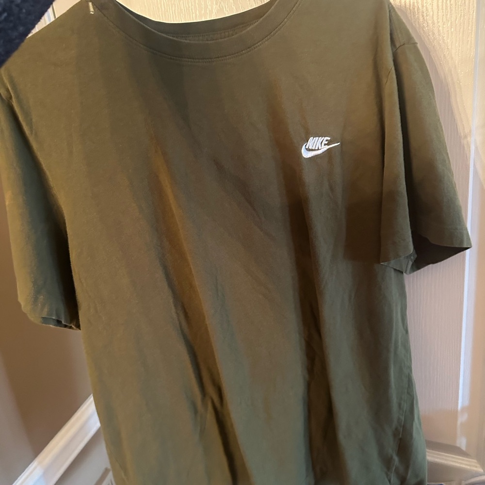 Nike Olive Green T-Shirt